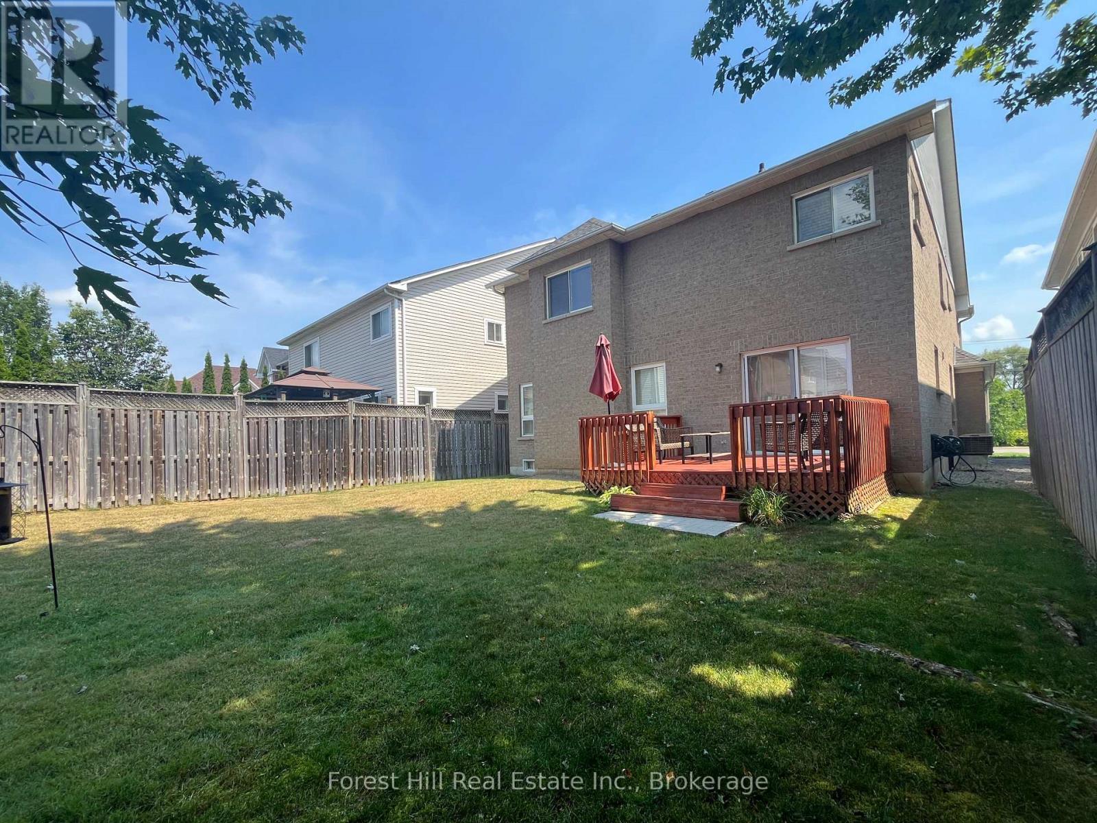 1530 Aldergrove Drive, Oshawa, Ontario  L1K 2Y3 - Photo 4 - E12383598
