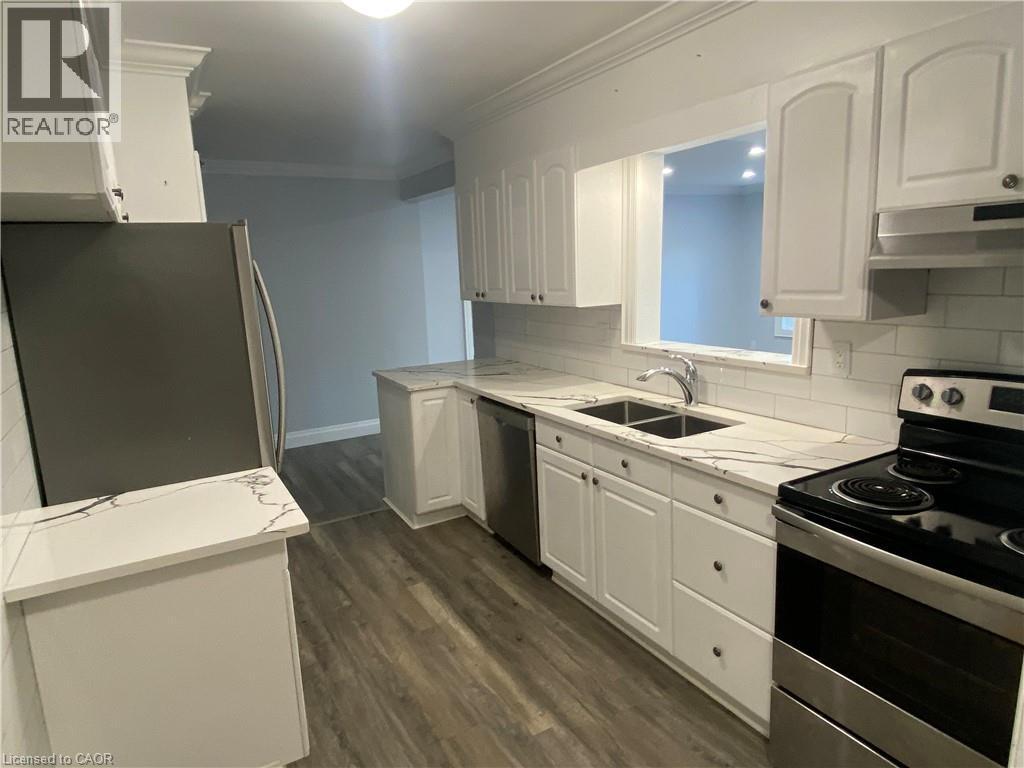 40 Kerman Avenue, Grimsby, Ontario  L3M 3W5 - Photo 9 - 40766460