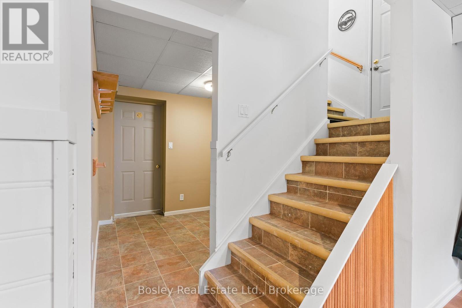 136 Maple Lane, Blue Mountains, Ontario  N0H 2E0 - Photo 28 - X12383580