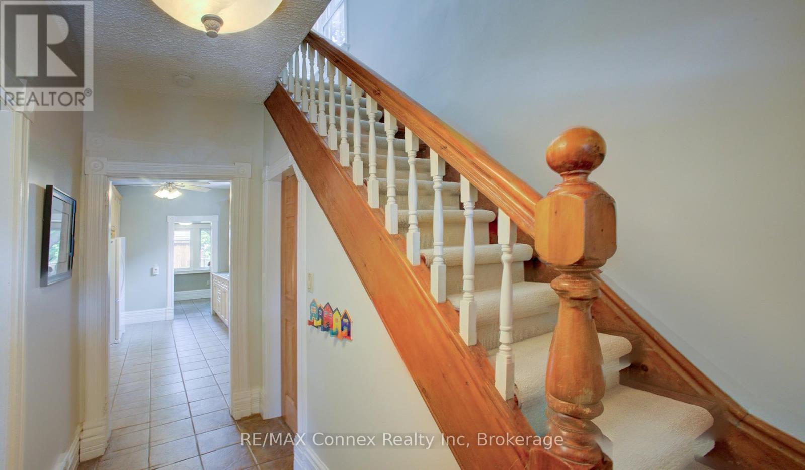 120 Harris Street, Guelph, Ontario  N1E 5T1 - Photo 7 - X12383778