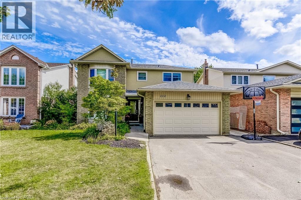 2212 Melissa Crescent, Burlington, Ontario  L7P 4J7 - Photo 2 - 40766423