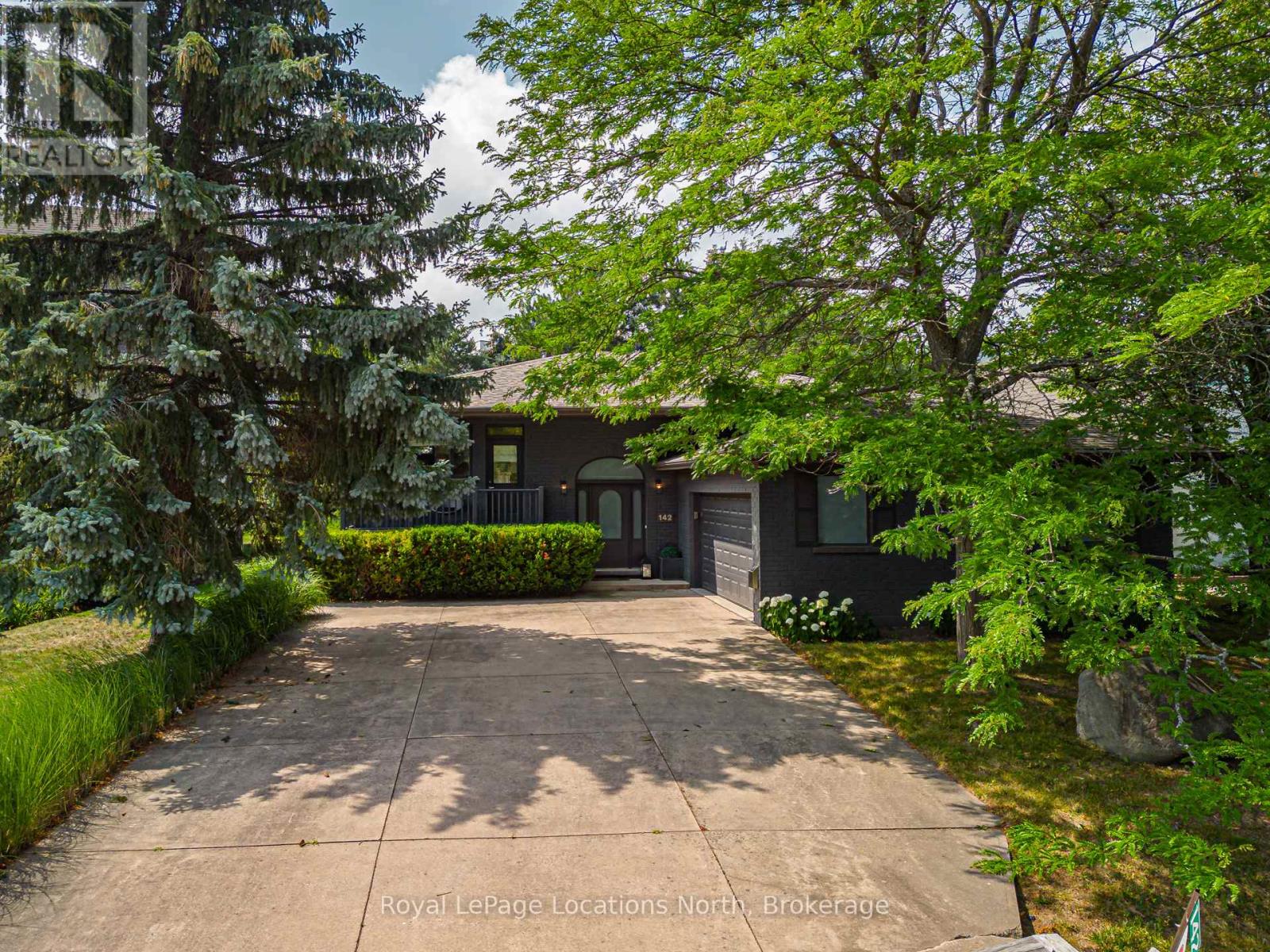142 BROOKER BOULEVARD, Blue Mountains, Ontario