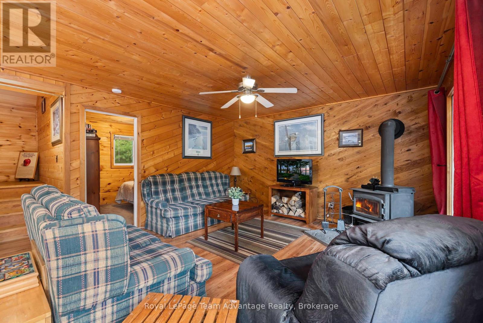 79 Mckellar Lake Road, Mckellar, Ontario  P0G 1C0 - Photo 12 - X12384057