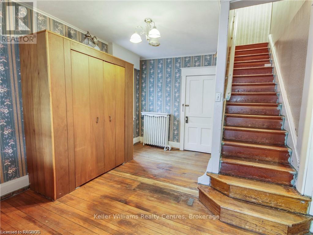 513 Berford Street, South Bruce Peninsula, Ontario  N0H 2T0 - Photo 19 - X12384198