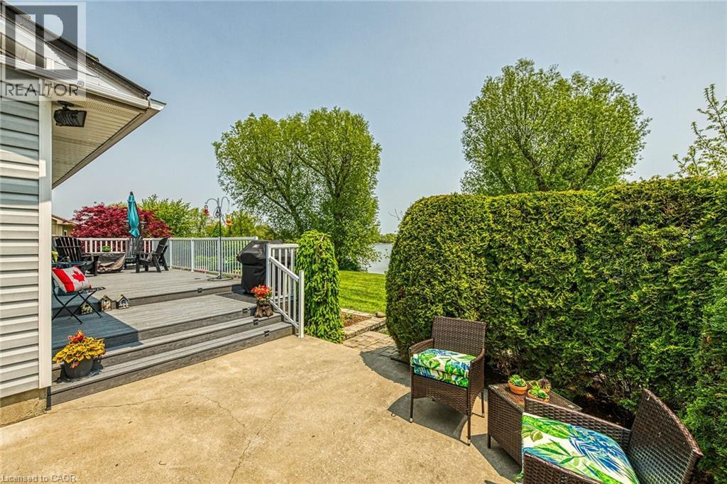 92 Hoover Point Lane, Selkirk, Ontario  N0A 1P0 - Photo 27 - 40766779