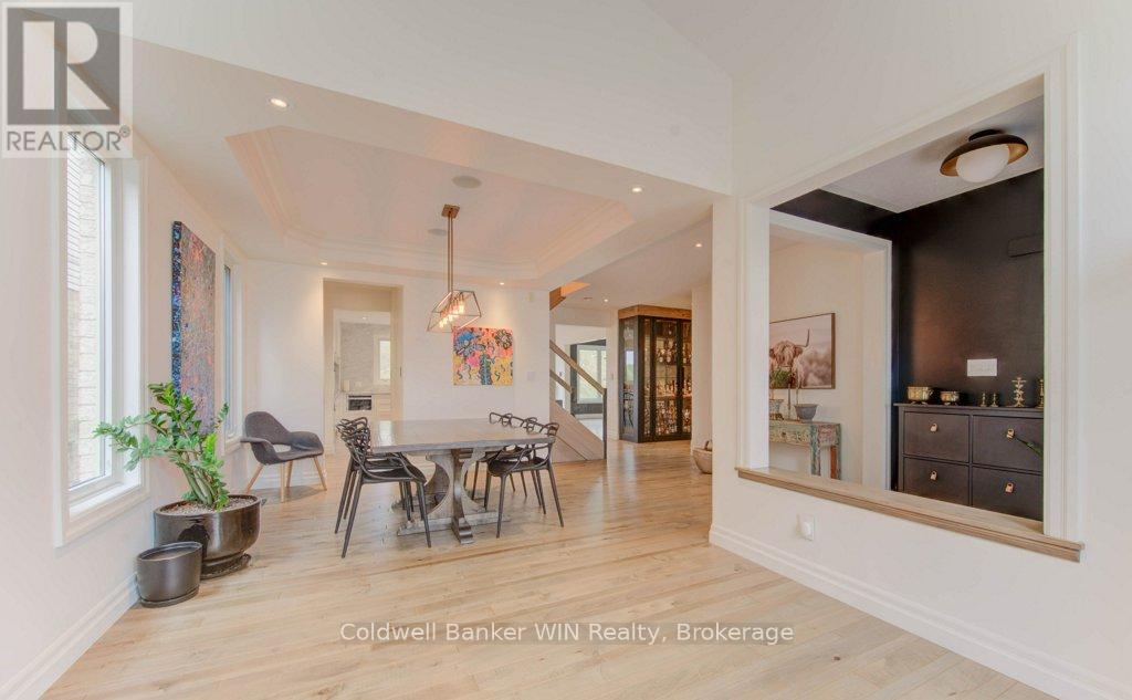 422 Rideau River Street, Waterloo, Ontario  N2V 2Y4 - Photo 6 - X12384723