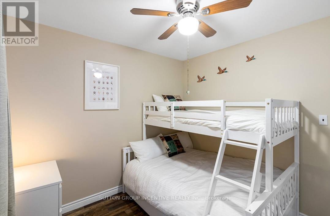 222 Wiles Lane, Grey Highlands, Ontario  N0C 1E0 - Photo 16 - X12373776