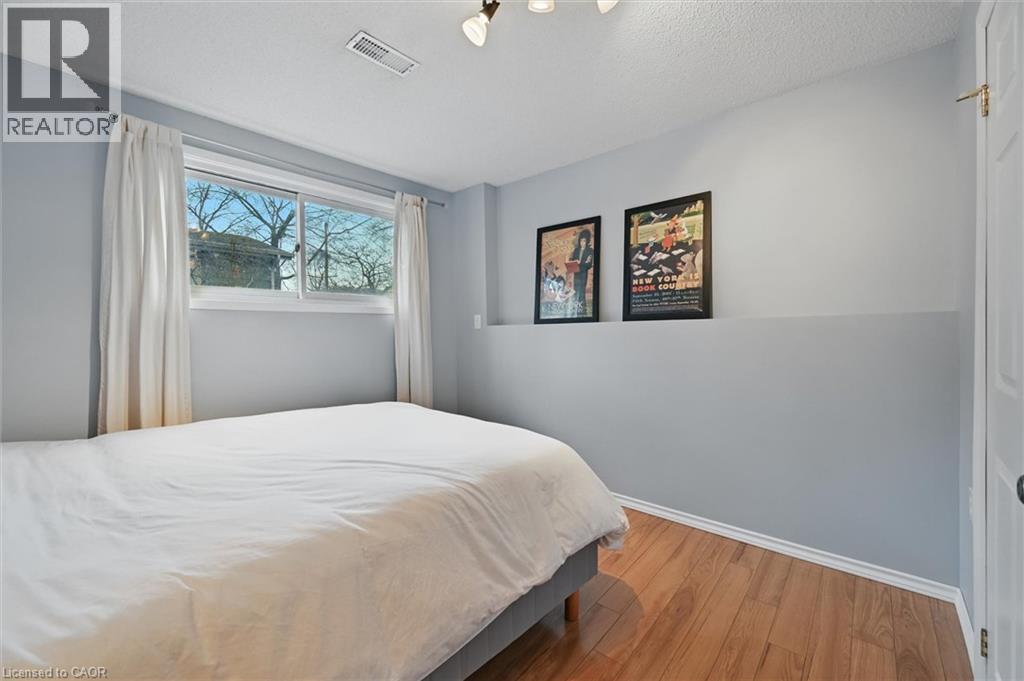 768 King Road, Burlington, Ontario  L7T 3K6 - Photo 30 - 40766870