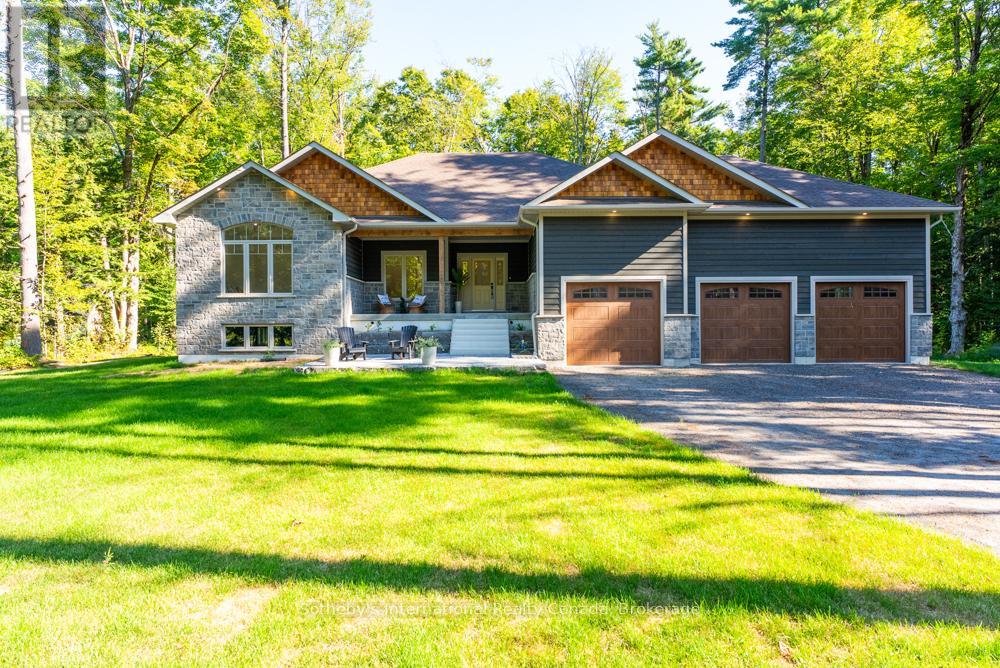 1030 Xavier Street, Gravenhurst, Ontario  P0E 1G0 - Photo 40 - X12385624