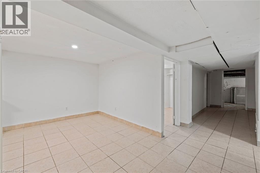 263 East 8th Street, Hamilton, Ontario  L9A 3M1 - Photo 17 - 40766449