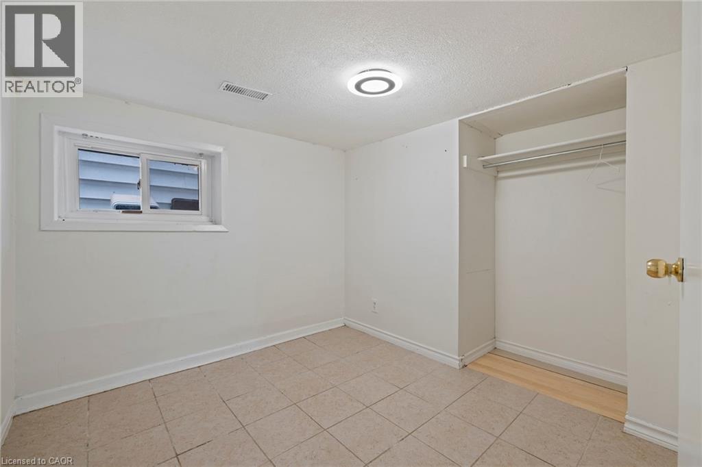 263 East 8th Street, Hamilton, Ontario  L9A 3M1 - Photo 19 - 40766449
