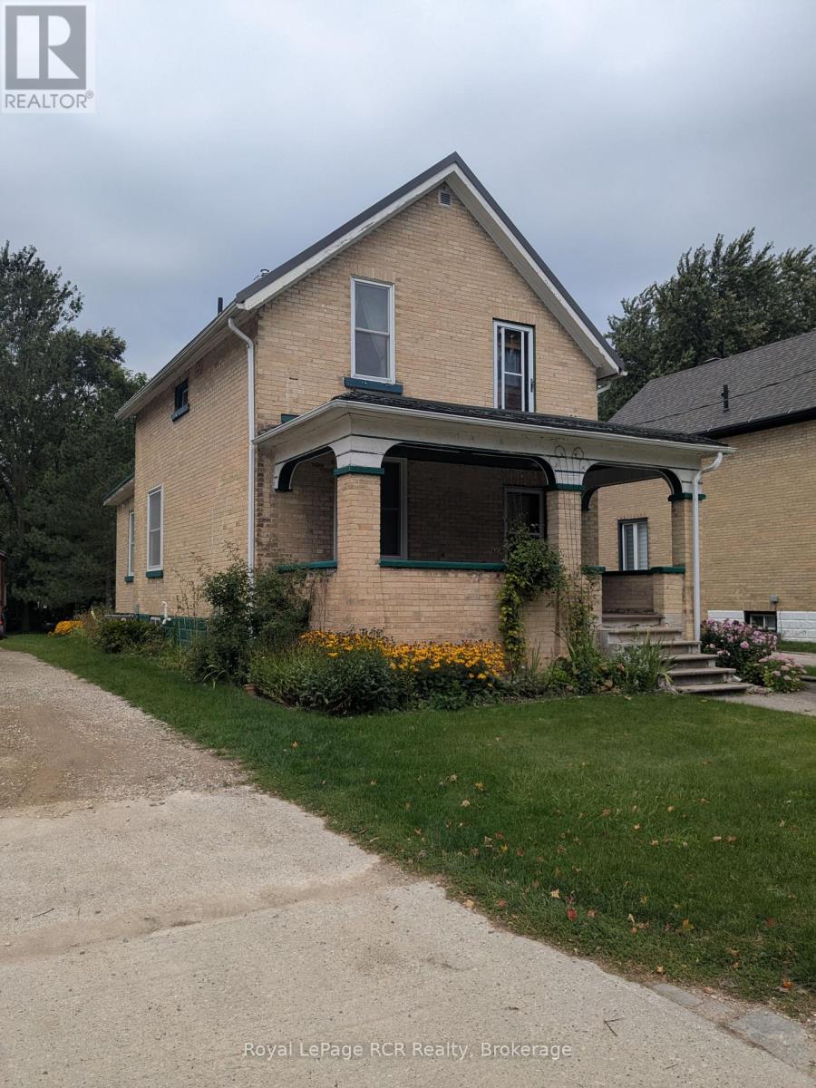 616 9th Avenue, Hanover, Ontario  N4N 2M8 - Photo 3 - X12385990