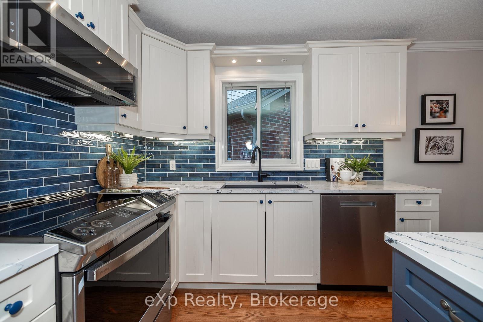 941 5th Avenue A Avenue E, Owen Sound, Ontario  N4K 0C2 - Photo 11 - X12385992