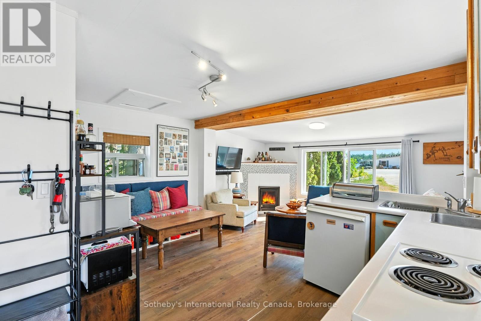 1118 SOUTH KAHSHE LAKE ROAD, Gravenhurst, Ontario