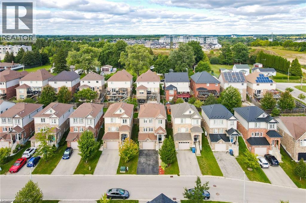 110 Oakes Crescent, Guelph, Ontario  N1E 0J5 - Photo 3 - 40766947