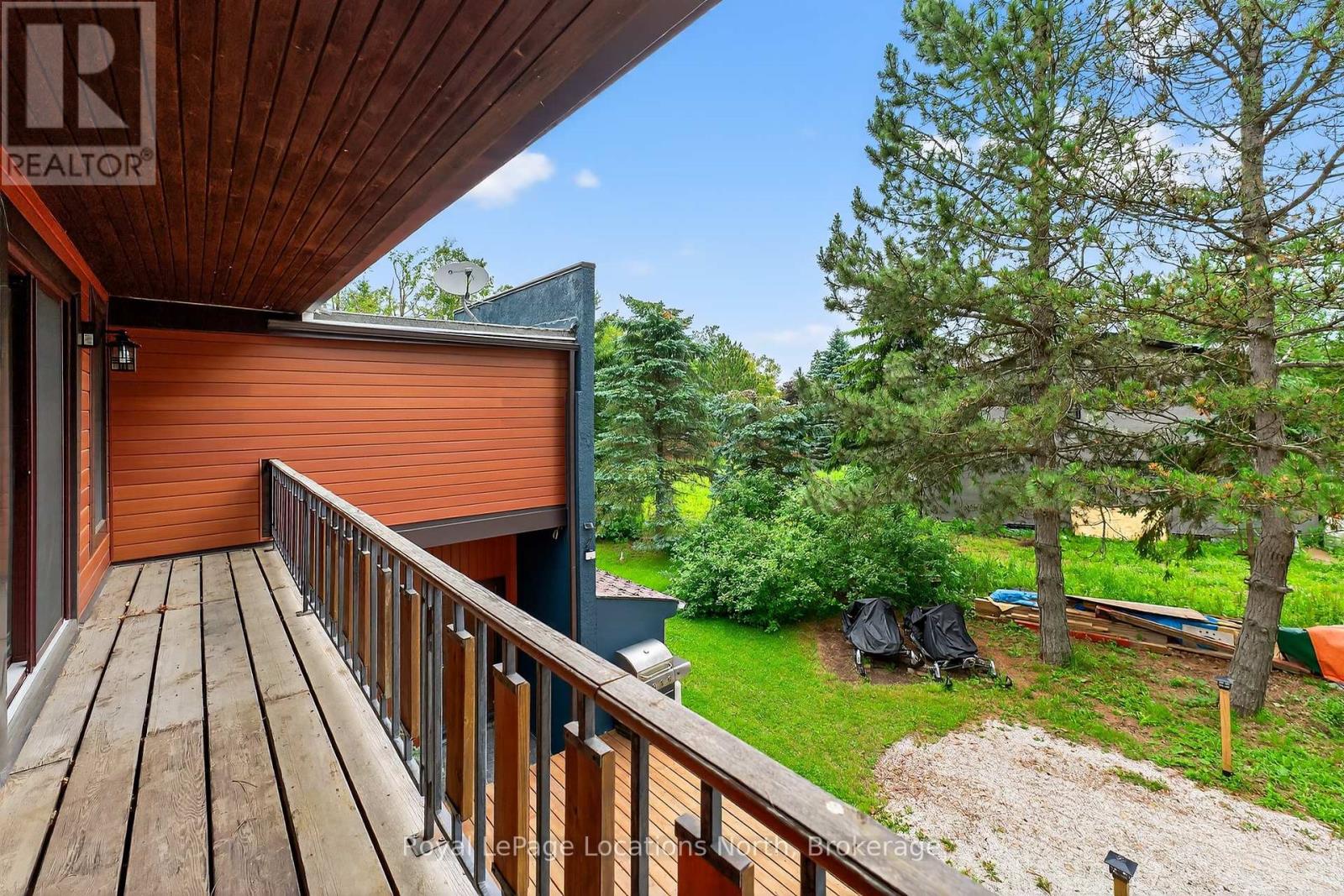 119 Tyrol Avenue, Blue Mountains, Ontario  N0H 2E0 - Photo 35 - X12386153