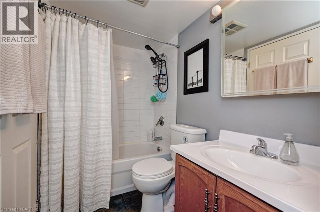 265 Westmount Place Unit# 210, Waterloo, Ontario  N2L 6E4 - Photo 19 - 40766932