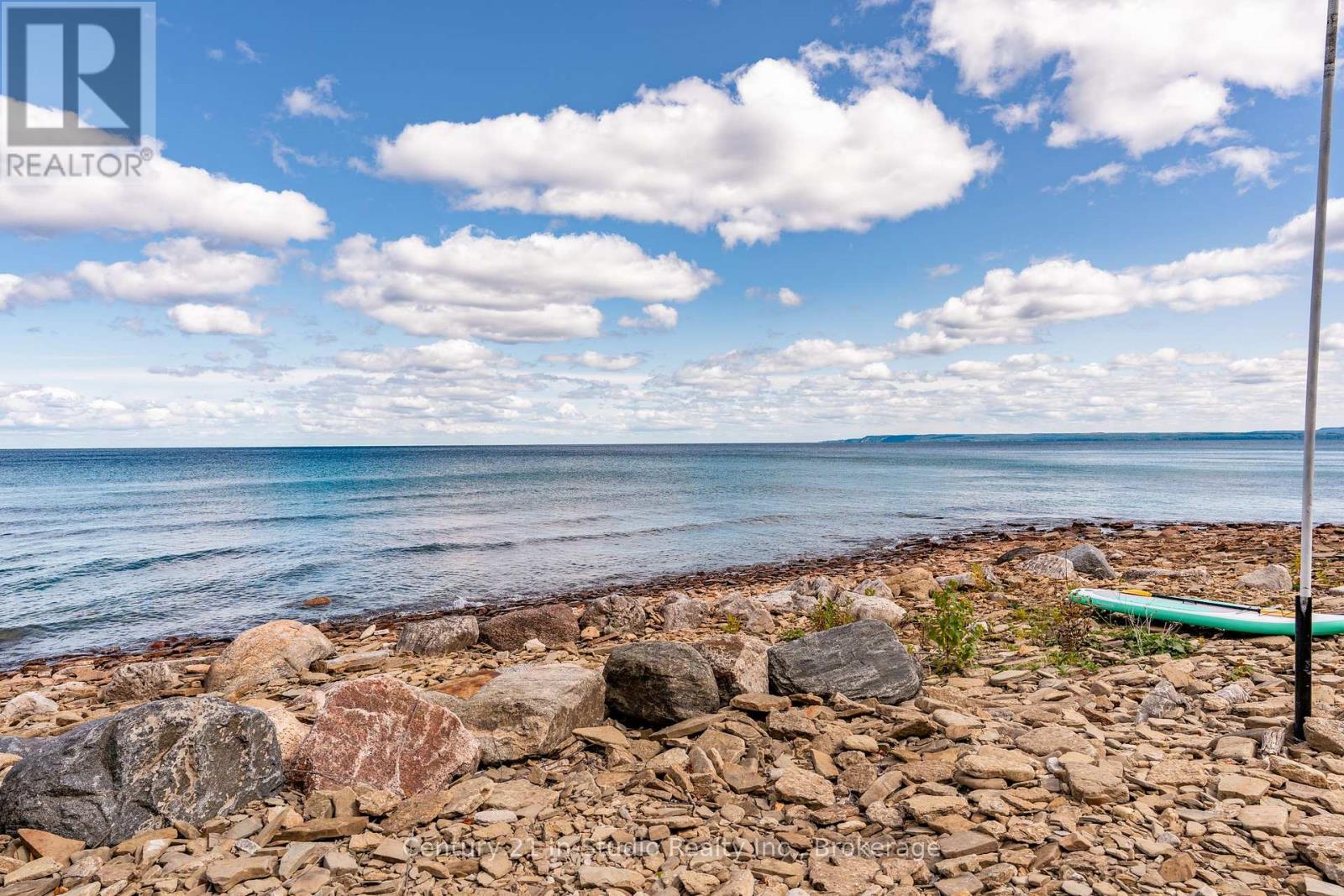 504725 Grey 1 Road, Georgian Bluffs, Ontario  N0H 1S0 - Photo 15 - X12386319
