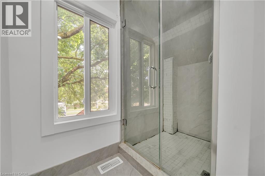 324 Victoria Street S, Kitchener, Ontario  N2M 3A3 - Photo 23 - 40766563