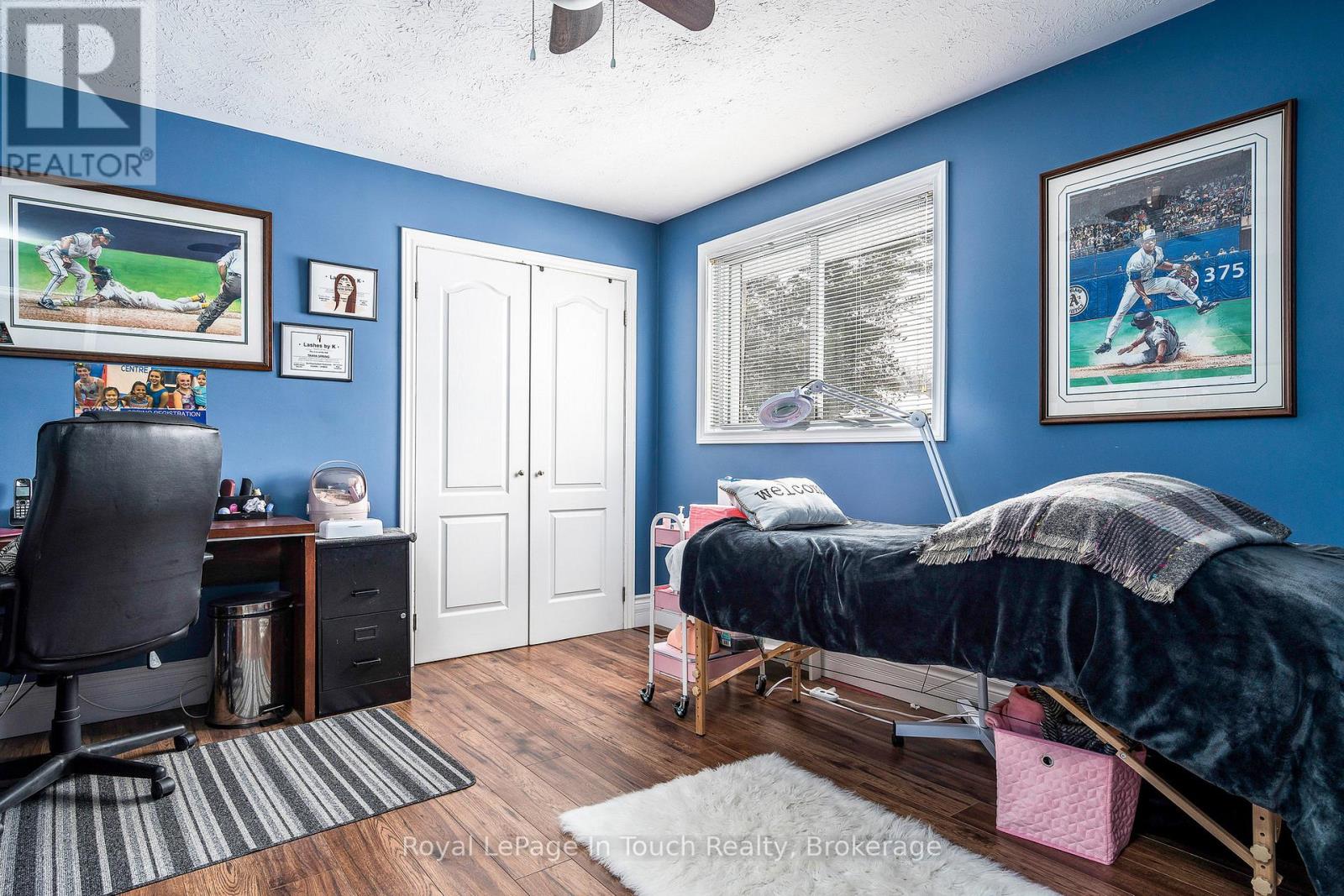 8 Tiny Beaches Road S, Tiny, Ontario  L0L 2J0 - Photo 25 - S12386530