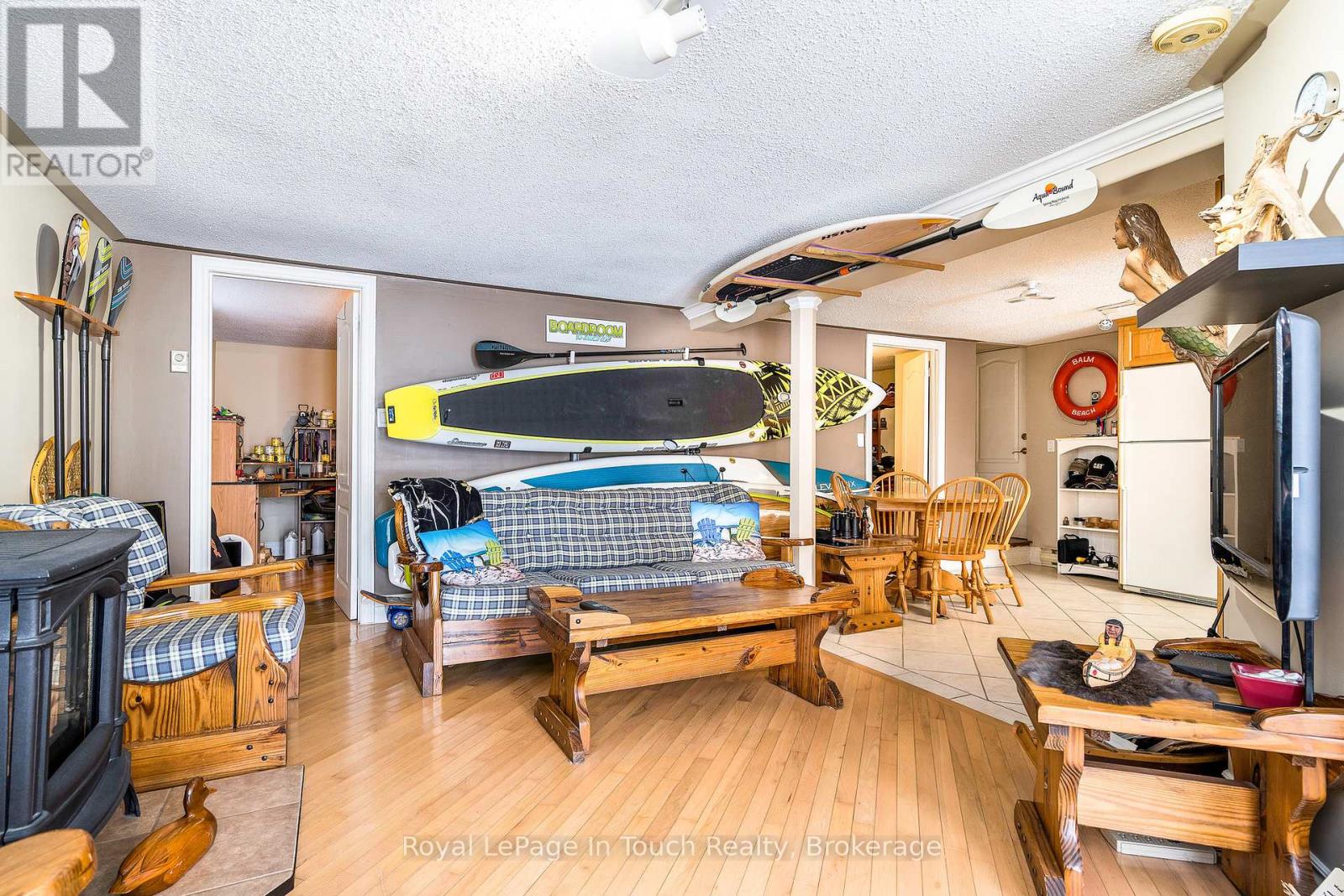 8 Tiny Beaches Road S, Tiny, Ontario  L0L 2J0 - Photo 35 - S12386530