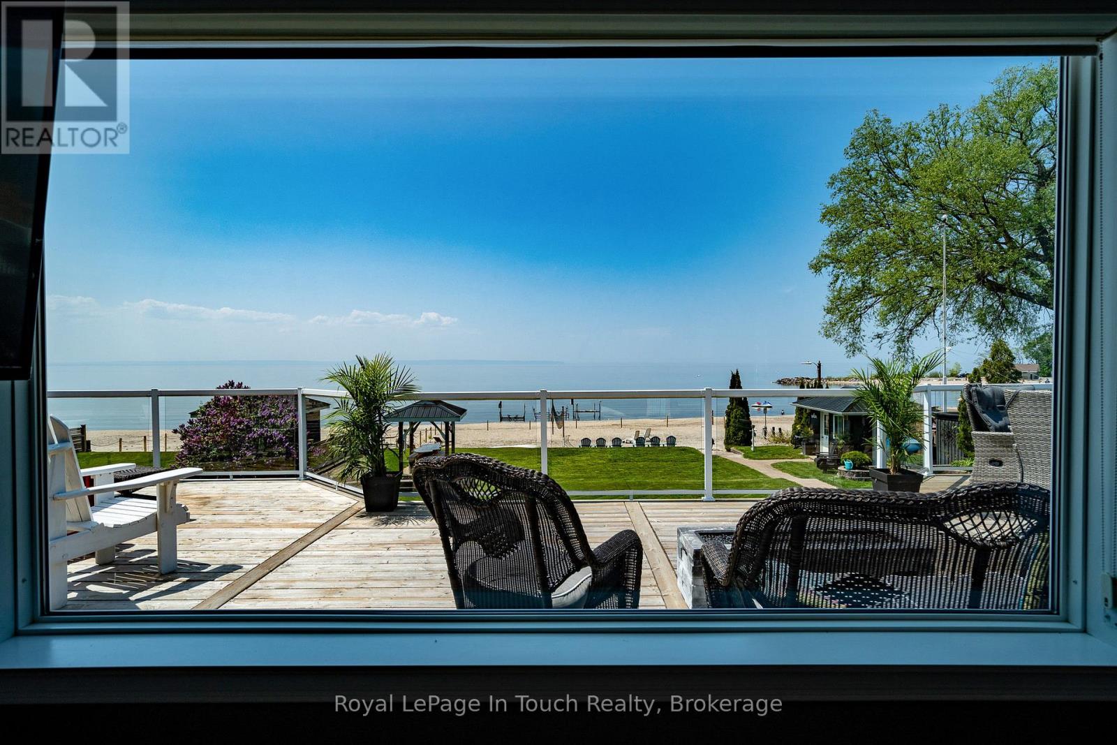 8 Tiny Beaches Road S, Tiny, Ontario  L0L 2J0 - Photo 41 - S12386530