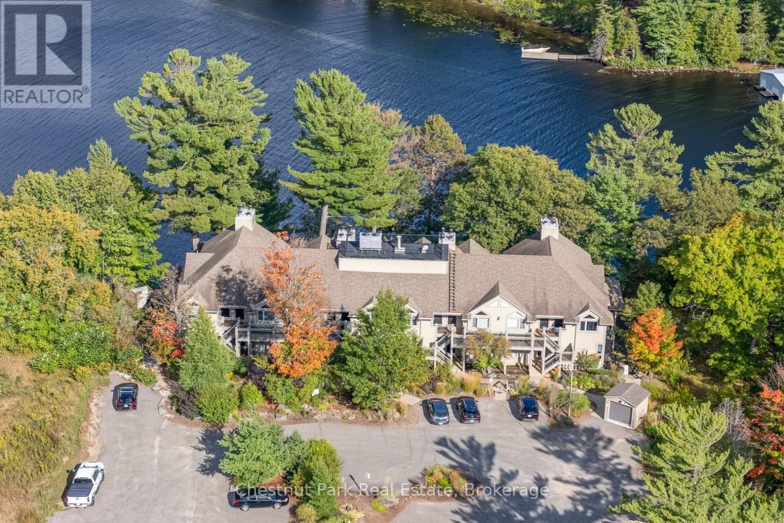 5521 GRANDVIEW SIGNATURE DRIVE, Huntsville, Ontario