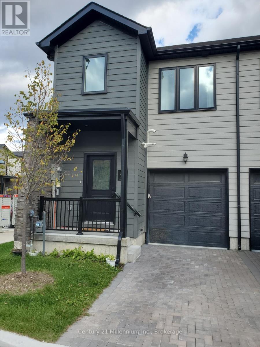 19 - 7 STONEHART LANE, Barrie, Ontario