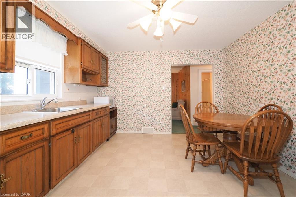 111 North Drive, Kitchener, Ontario  N2M 1K7 - Photo 12 - 40765981