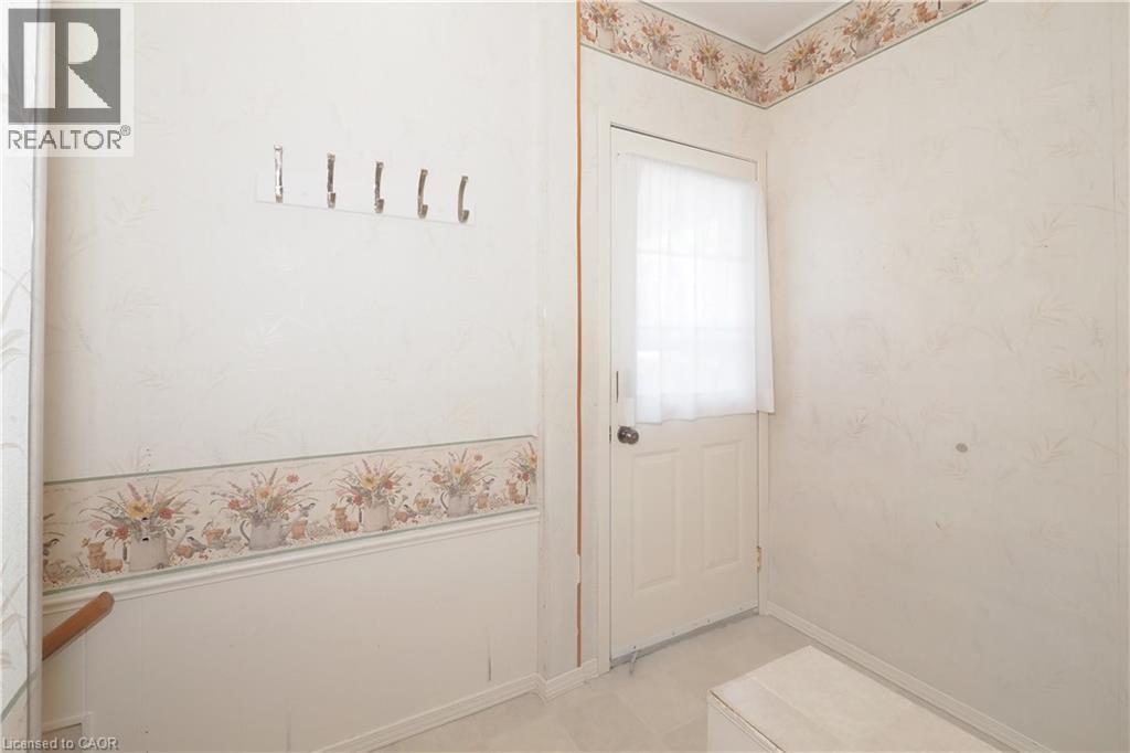 111 North Drive, Kitchener, Ontario  N2M 1K7 - Photo 14 - 40765981