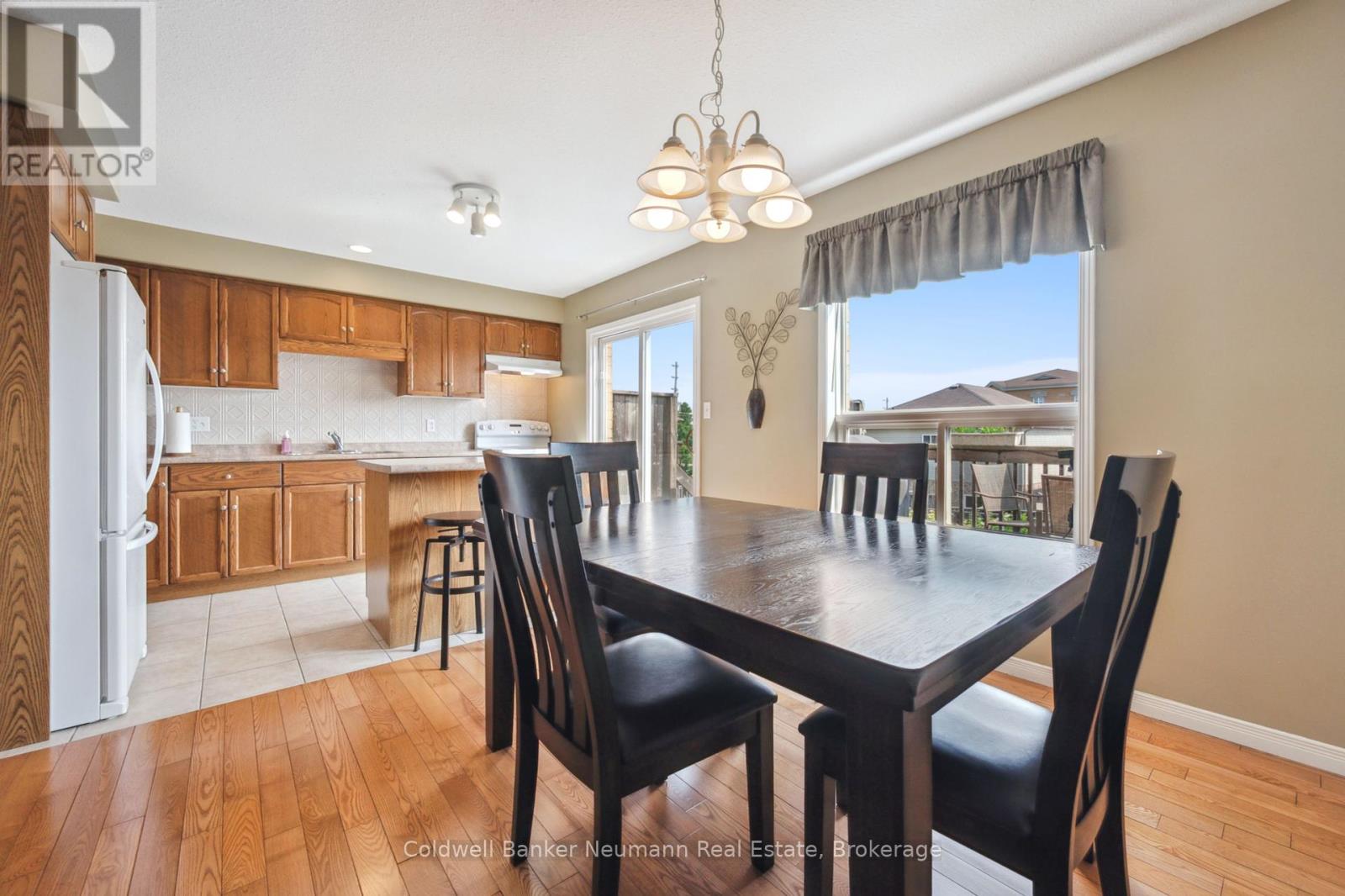60 Hasler Crescent, Guelph, Ontario  N1L 0A3 - Photo 12 - X12387340