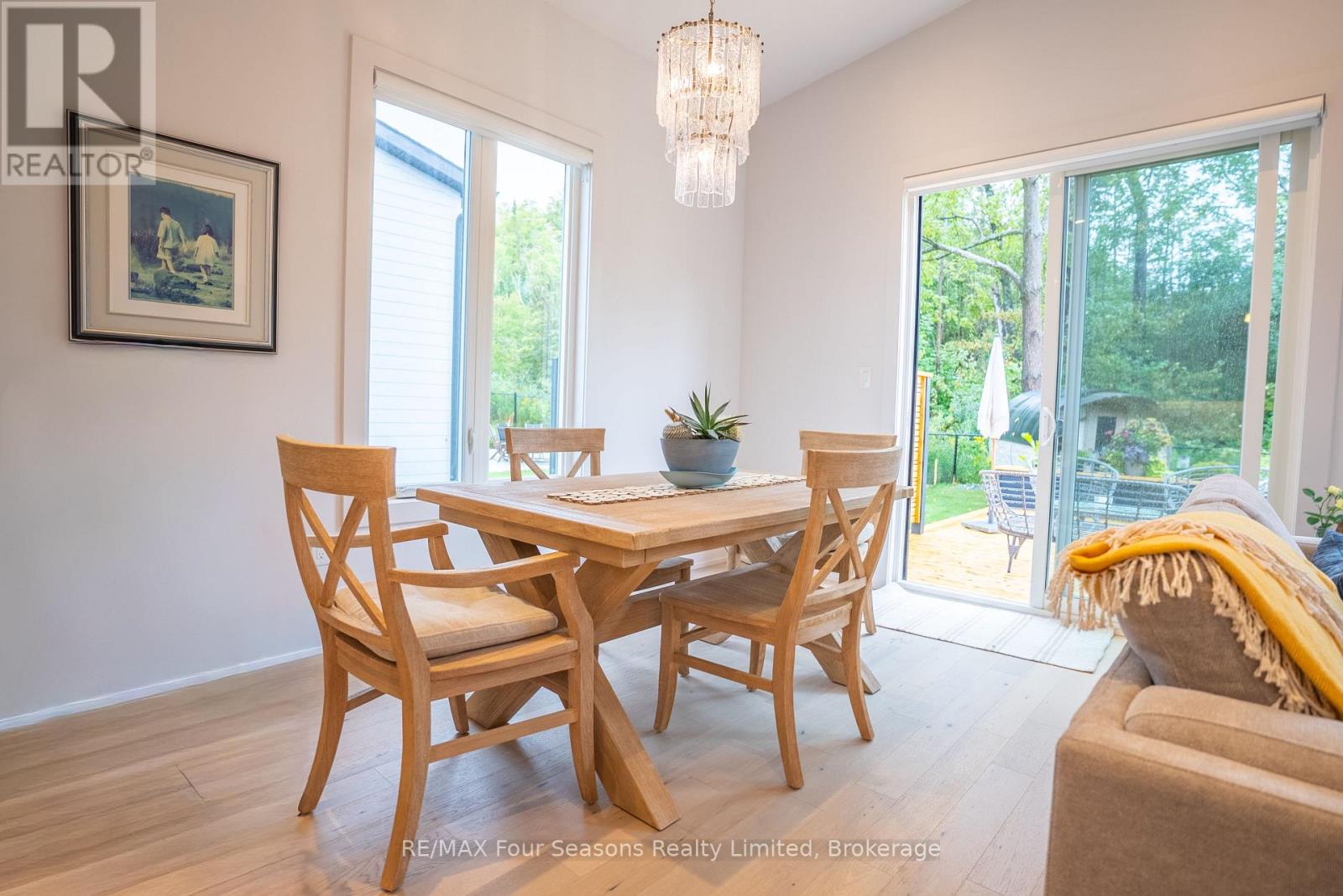 102 Goldie Court, Blue Mountains, Ontario  N0H 1J0 - Photo 19 - X12388181