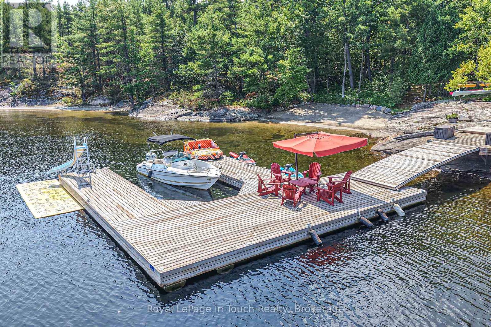 4 Is 2075 Arthur Island, Georgian Bay, Georgian Bay, Ontario  P0E 1E0 - Photo 6 - X12388298
