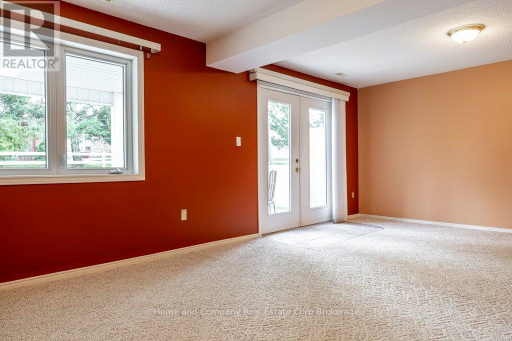 61 - 300 John Street S, Stratford, Ontario  N5A 7V5 - Photo 26 - X12388353
