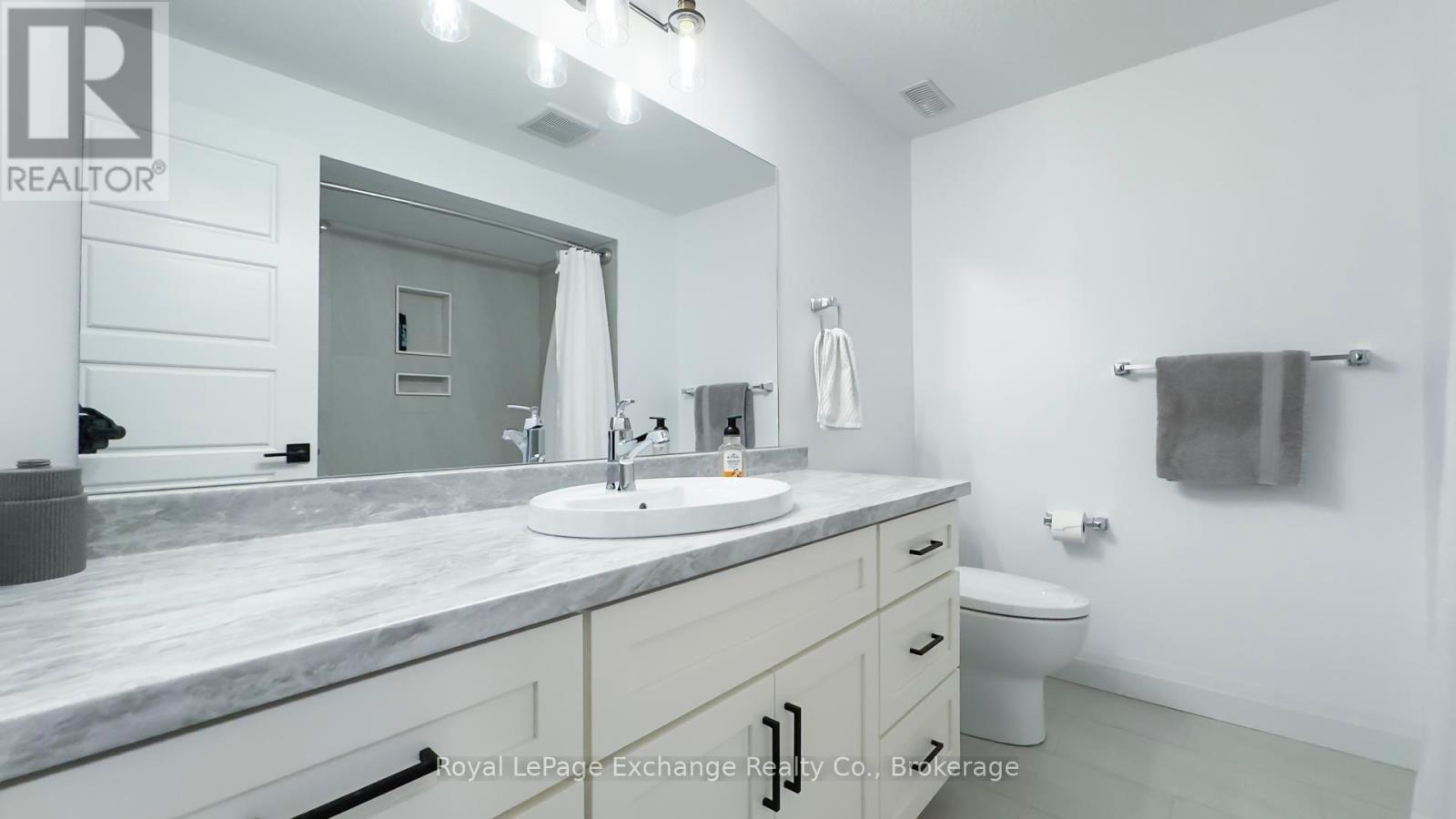 24 Church Street, Kincardine, Ontario  N0G 2T0 - Photo 42 - X12388610
