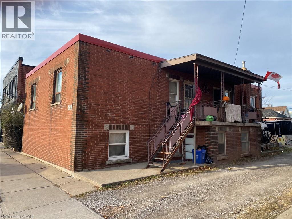 1373 BARTON Street E, Hamilton, Ontario