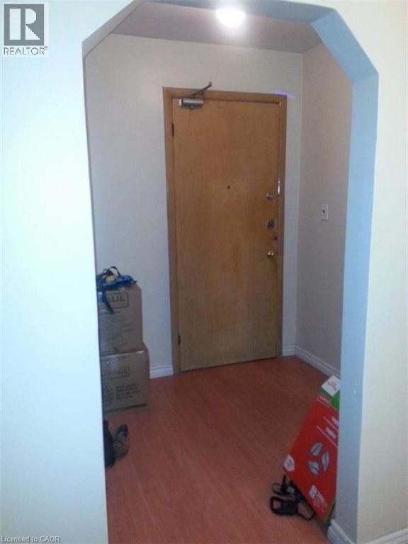 1373 Barton Street E, Hamilton, Ontario  L8H 2W4 - Photo 3 - 40767299