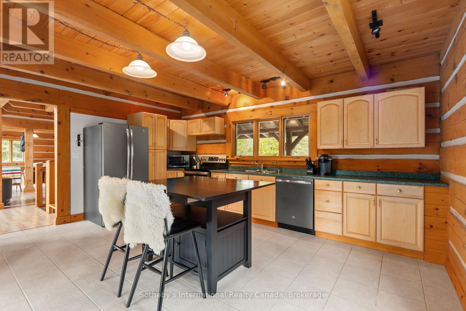 191-221 Pennie Avenue, Tehkummah, Ontario  P0P 2C0 - Photo 38 - X12388969