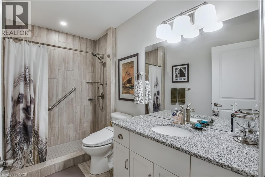 47 Bishop Reding Trail, Hamilton, Ontario  L9B 2L7 - Photo 5 - 40766288