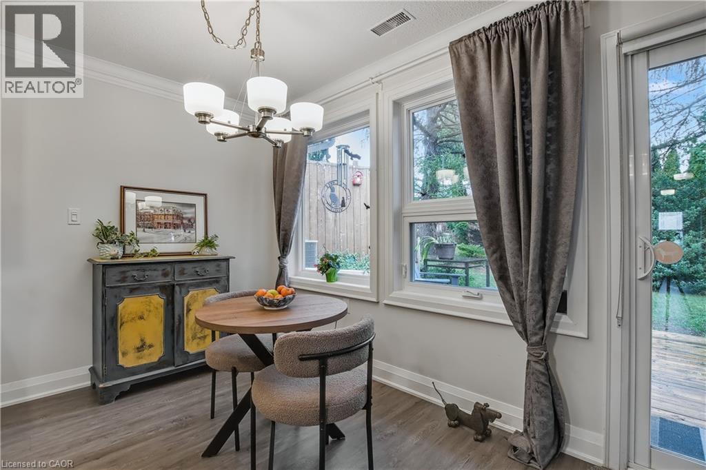 47 Bishop Reding Trail, Hamilton, Ontario  L9B 2L7 - Photo 7 - 40766288