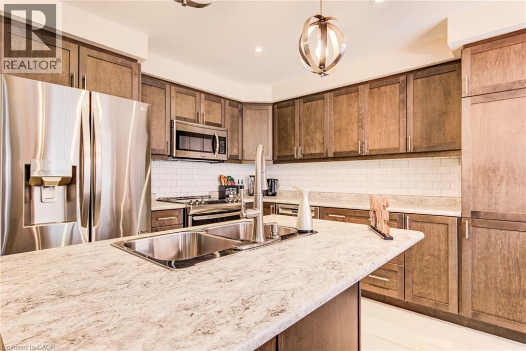 7 Stratus Street, Kitchener, Ontario  N2R 0K6 - Photo 14 - 40767520