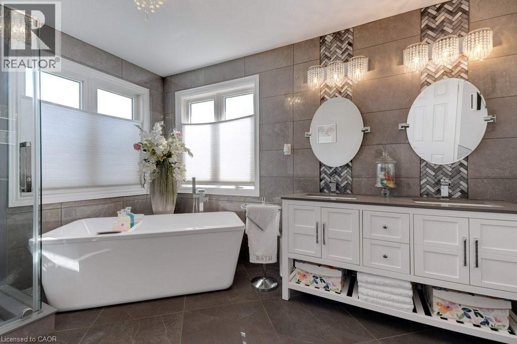 35 Lido Drive, Stoney Creek, Ontario  L8E 5E8 - Photo 33 - 40767655