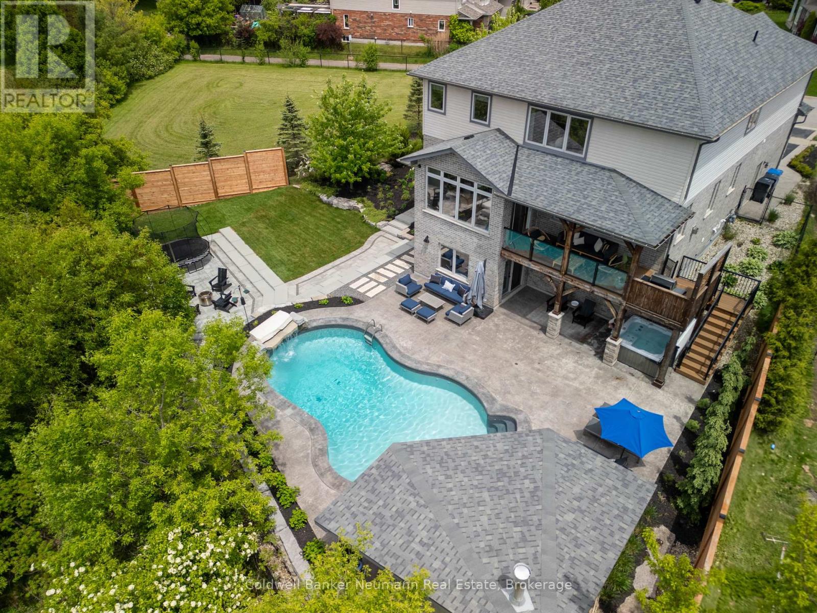 22 HILLTOP ROAD, Guelph, Ontario