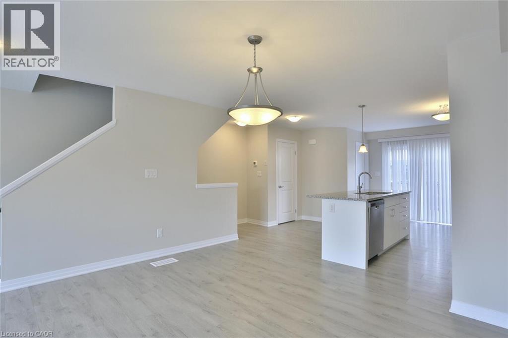 27 Ridgemount Street, Kitchener, Ontario  N2P 0J2 - Photo 12 - 40767125