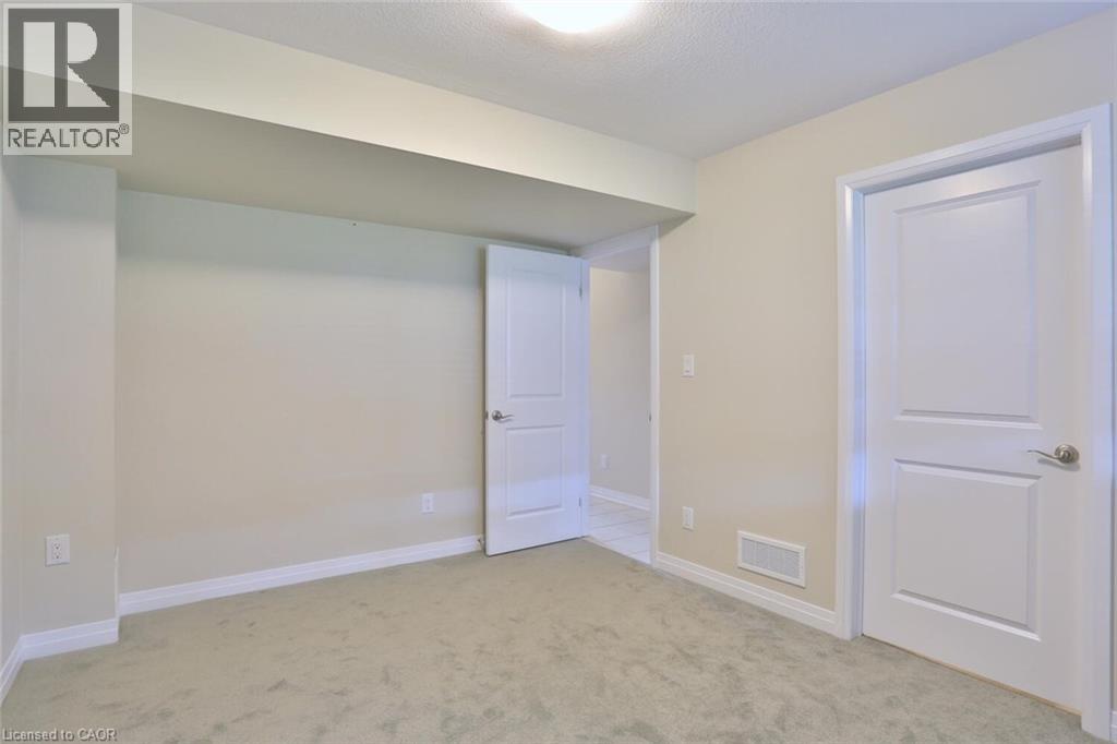 27 Ridgemount Street, Kitchener, Ontario  N2P 0J2 - Photo 3 - 40767125