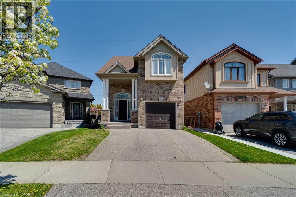928 Dunblane Court, Kitchener, Ontario  N2R 1W9 - Photo 2 - 40767681