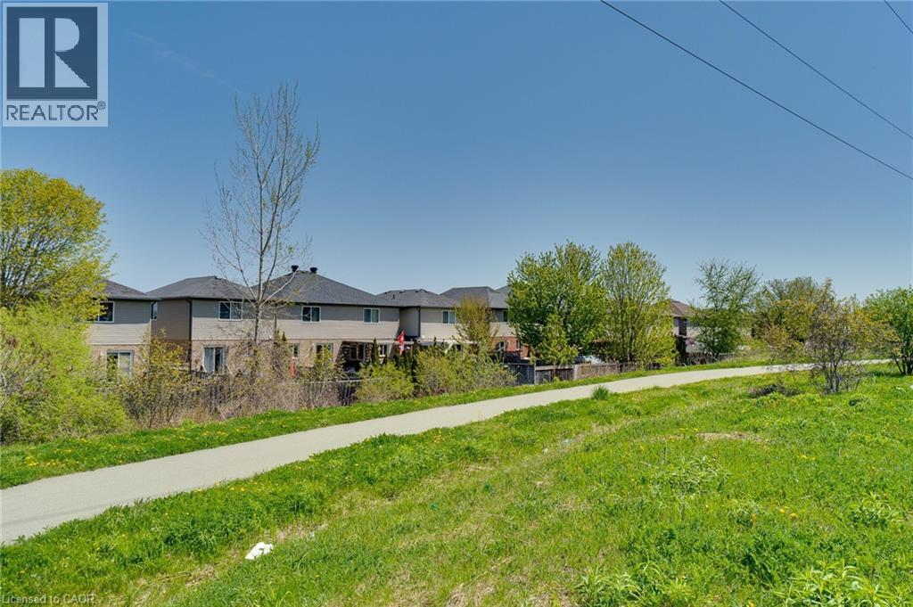 928 Dunblane Court, Kitchener, Ontario  N2R 1W9 - Photo 44 - 40767681