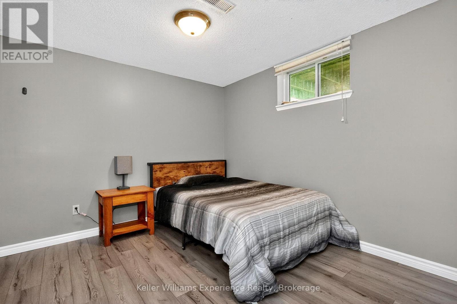 308 Assiniboia Street, Tay, Ontario  L0K 1R0 - Photo 32 - S12390679