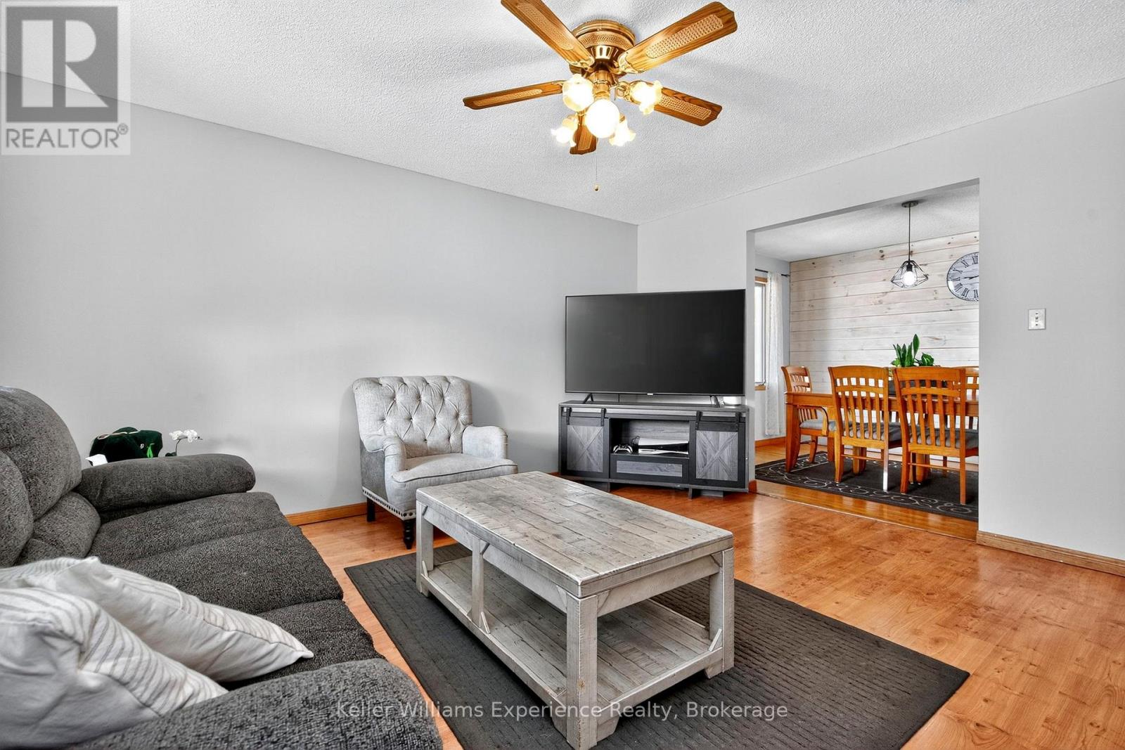 308 Assiniboia Street, Tay, Ontario  L0K 1R0 - Photo 6 - S12390679