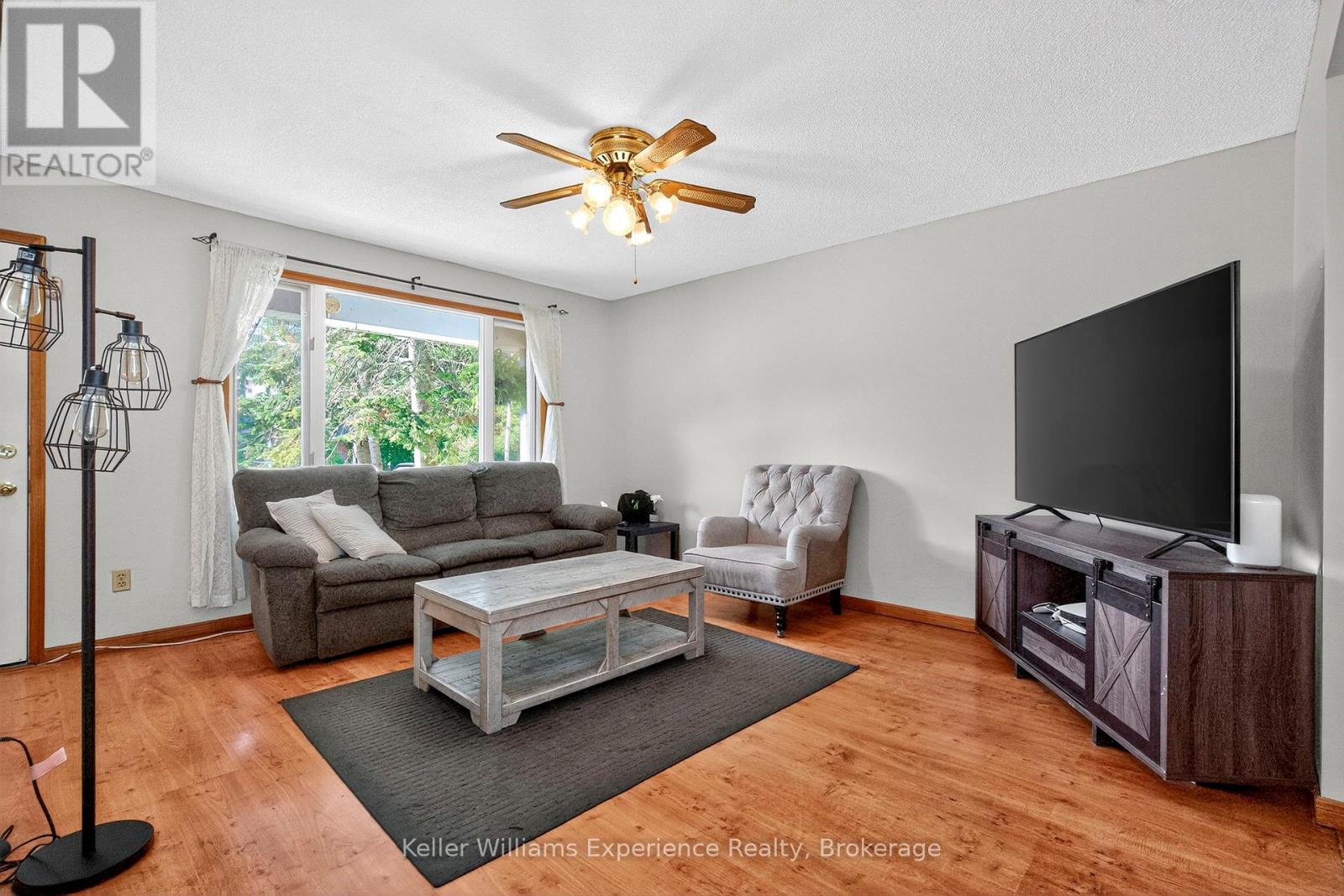 308 Assiniboia Street, Tay, Ontario  L0K 1R0 - Photo 9 - S12390679
